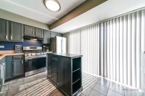 Kitchen - Undisclosed, Elgin, IL 60120 photo 1 of 4