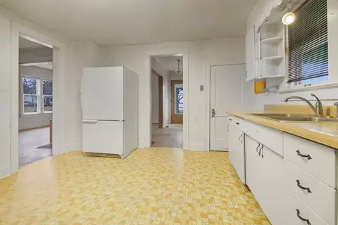 Kitchen - 607 W Burbank St, Harvard, IL 60033 photo 2 of 2