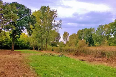 840 Arbor Ave, West Chicago, IL 60185