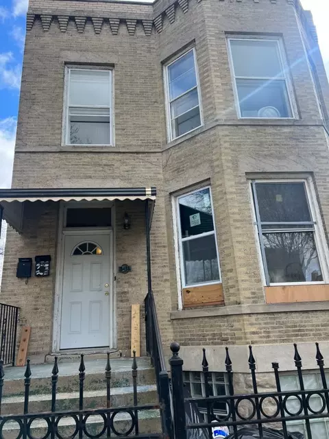 7431 S Saint Lawrence Ave, Chicago, IL 60619