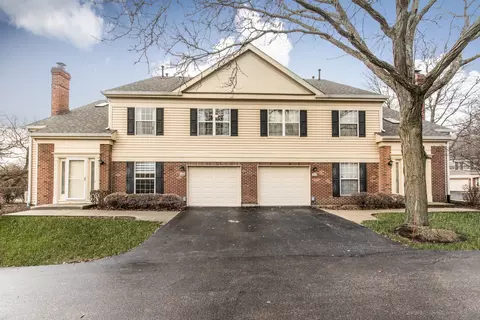 204 Cold Spring Ct, Palatine, IL 60067