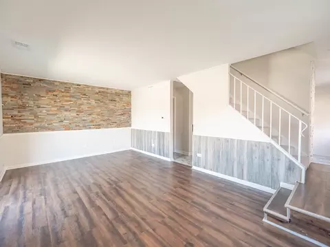 Living - 12738 S Kenneth Ave #E, Alsip, IL 60803 photo 2 of 2