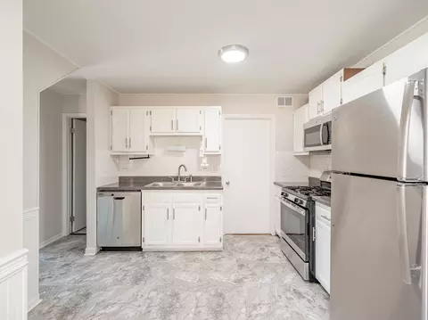 Kitchen - 12738 S Kenneth Ave #E, Alsip, IL 60803 photo 1 of 2