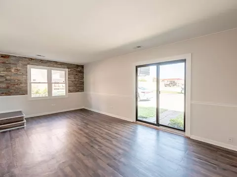 Living - 12738 S Kenneth Ave #E, Alsip, IL 60803 photo 1 of 2
