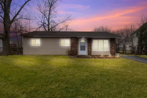 219 Monterey Dr, Bolingbrook, IL 60440