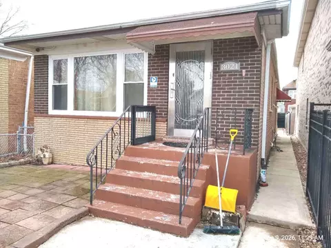 3021 W 38th St, Chicago, IL 60632