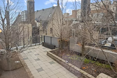Exterior - 60 E Monroe St #1602, Chicago, IL 60603 photo 5 of 5