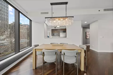 Dining - 60 E Monroe St #1602, Chicago, IL 60603 photo 2 of 3