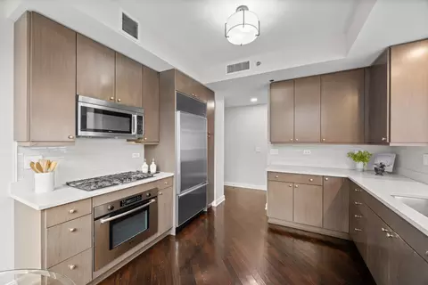 Kitchen - 60 E Monroe St #1602, Chicago, IL 60603 photo 2 of 5