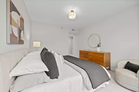 Bedroom - 60 E Monroe St #1602, Chicago, IL 60603 photo 1 of 3