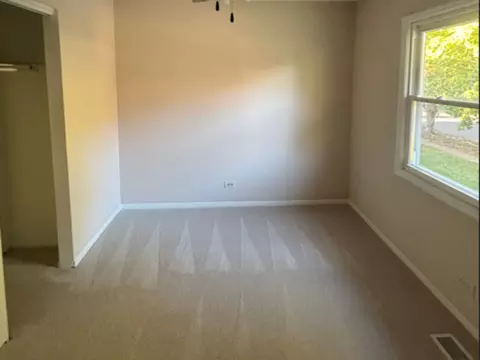 560 S 5th St, West Dundee, IL 60118 photo 6