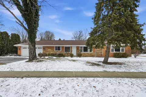 8440 W 91st St #0, Hickory Hills, IL 60457