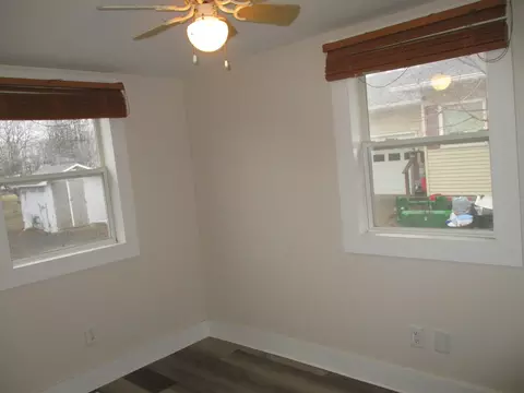 Bedroom - 607 E Joliet St, Ottawa, IL 61350 photo 2 of 2