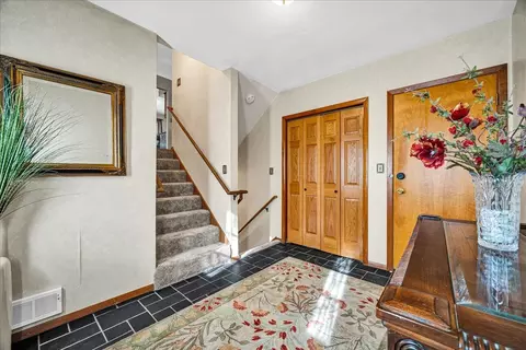 9 Linda Ln, Normal, IL 61761 photo 5