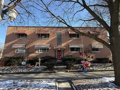 5343 N Francisco Ave #2N, Chicago, IL 60625