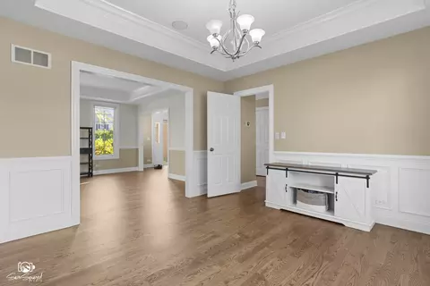 Living - 16432 S Harmon Ln, Plainfield, IL 60586 photo 3 of 6