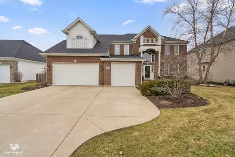 16432 S Harmon Ln, Plainfield, IL 60586