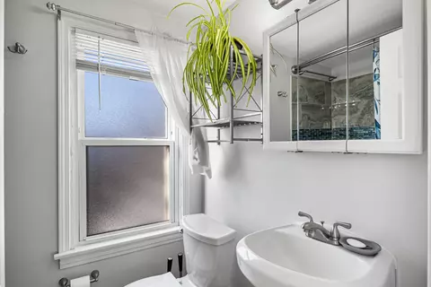 Bath - 2428 S 12th Ave, Broadview, IL 60155 photo 2 of 2