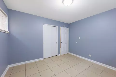 Bedroom - 15435 Hamlin Ave, Markham, IL 60428 photo 1 of 6