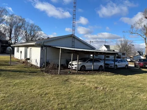 400 North St, Donovan, IL 60931 photo 5