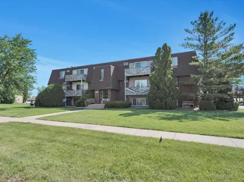 20224 S Frankfort Square Rd #D, Frankfort, IL 60423