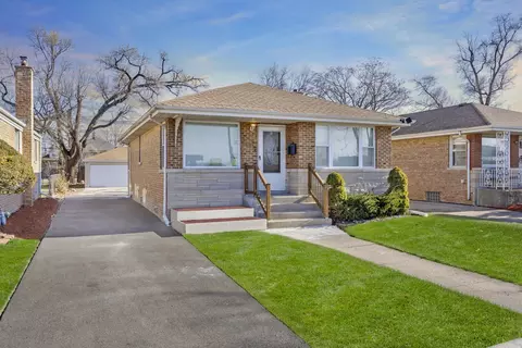 1125 24th Ave, Bellwood, IL 60104