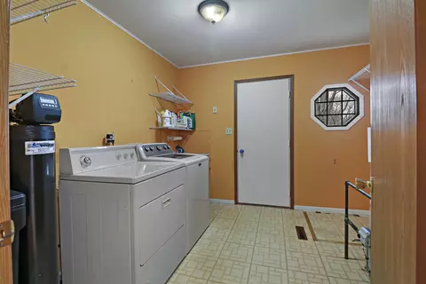 Other - 1608 N Leonard Ave, Mchenry, IL 60050 photo 2 of 2