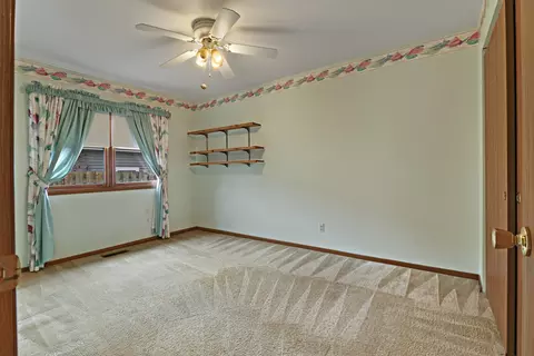 Bedroom - 1608 N Leonard Ave, Mchenry, IL 60050 photo 7 of 8
