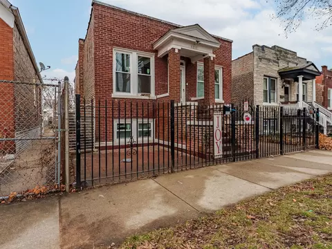 3217 S Ridgeway Ave, Chicago, IL 60623