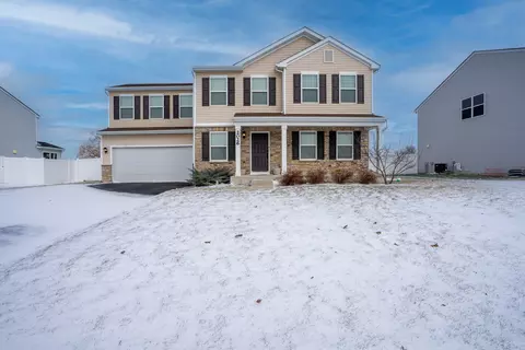 2026 Gleneagles Ln, Yorkville, IL 60560