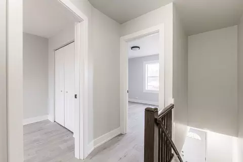 Entry Way - 1121 E 82nd Pl, Chicago, IL 60619 photo 2 of 3
