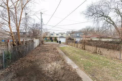 Exterior - 1121 E 82nd Pl, Chicago, IL 60619 photo 4 of 4