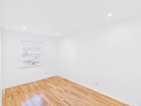 Bedroom - 7230 S Champlain Ave, Chicago, IL 60619 photo 2 of 4