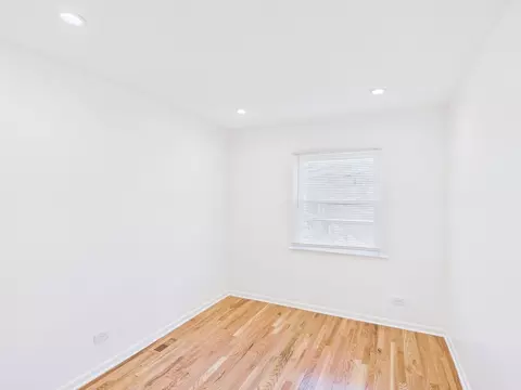 Bedroom - 7230 S Champlain Ave, Chicago, IL 60619 photo 3 of 4