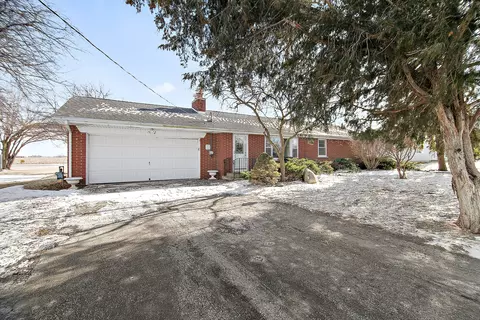 Exterior - 85 N 2750w Rd, Kankakee, IL 60901 photo 2 of 4