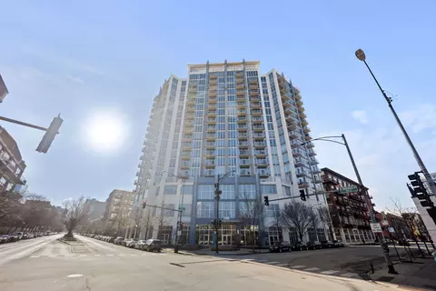 1600 S Indiana Ave #907, Chicago, IL 60616