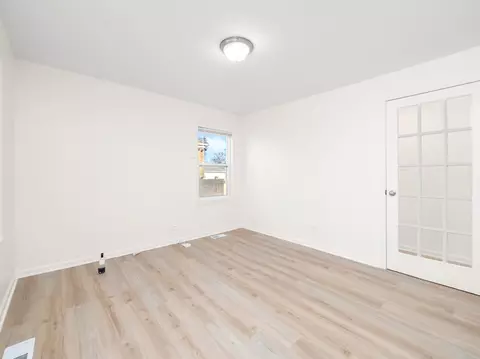 Living - 2433 S 17th Ave, Broadview, IL 60155 photo 5 of 6