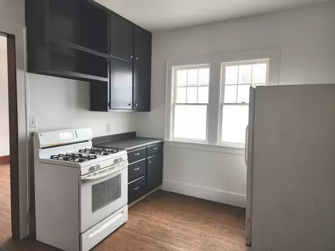 Kitchen - Undisclosed, Aurora, IL 60505 photo 2 of 4