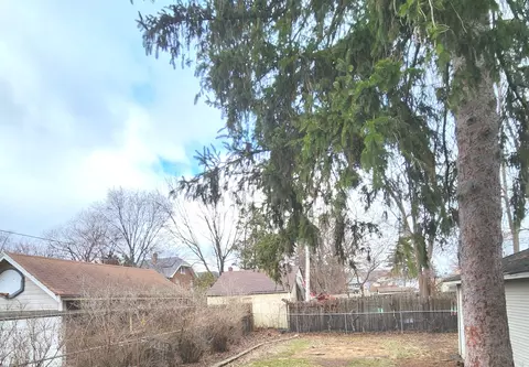 Exterior - Undisclosed, Aurora, IL 60505 photo 2 of 2