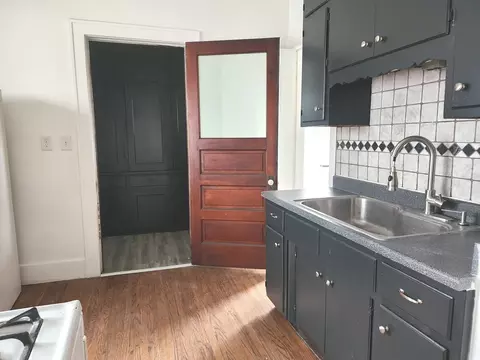 Kitchen - Undisclosed, Aurora, IL 60505 photo 1 of 4