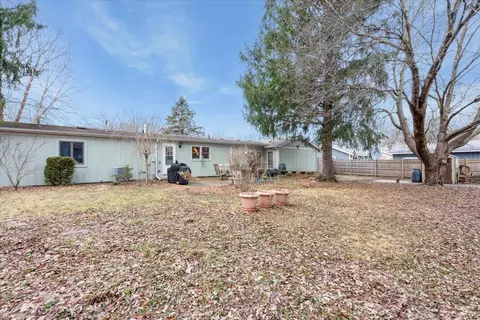Exterior - 5220 Palm St, Mchenry, IL 60051 photo 5 of 6