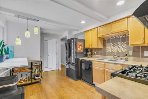Kitchen - 5220 Palm St, Mchenry, IL 60051 photo 2 of 2