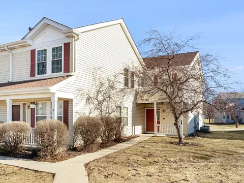 322 Ogden Falls Blvd #322, Oswego, IL 60543