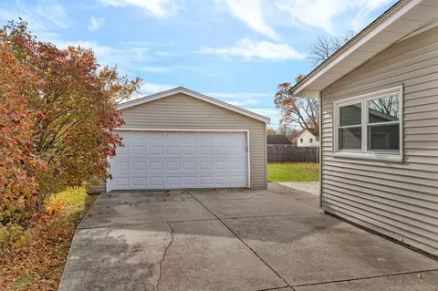 Other - 423 Maple Dr, Morris, IL 60450 photo 8 of 8