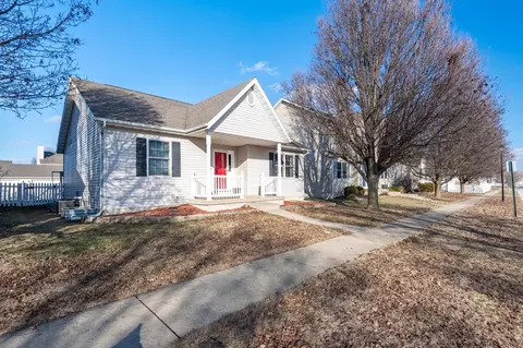 Exterior - 1000 Drayton St, Normal, IL 61761 photo 9 of 9