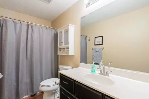 Bath - 1000 Drayton St, Normal, IL 61761 photo 1 of 2