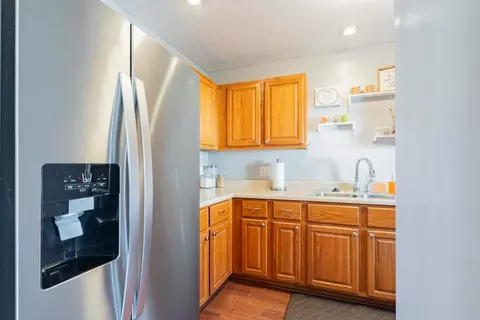 Kitchen - 1000 Drayton St, Normal, IL 61761 photo 2 of 2