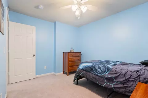 Bedroom - 1000 Drayton St, Normal, IL 61761 photo 8 of 8