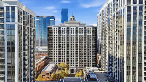 1322 S Prairie Ave #408, Chicago, IL 60605
