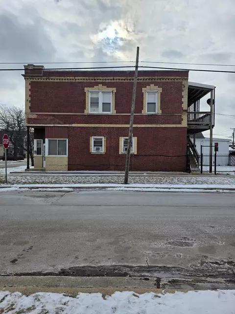 402 S 12th Ave, Maywood, IL 60153